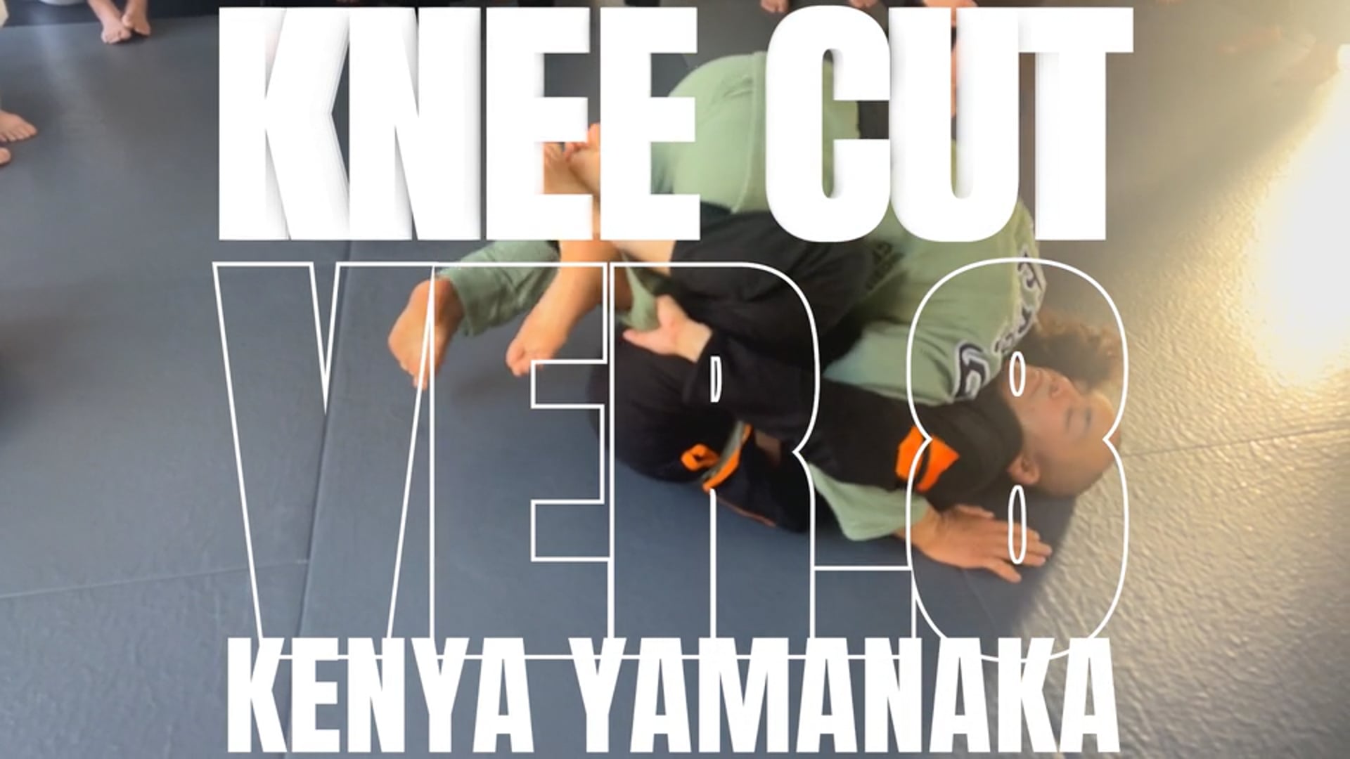 note KNEE CUT PASSING AGAINST DE LA RIVA KENYA YAMANAKA