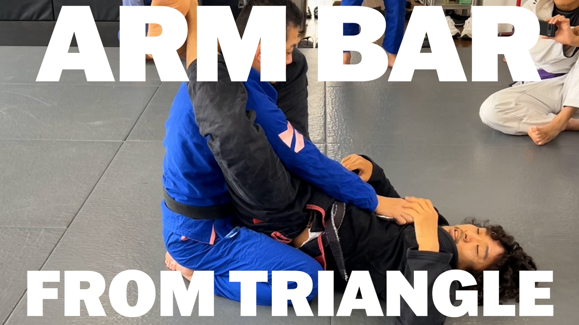 ARM BAR FROM TRIANGLE/KENYA YAMANAKA