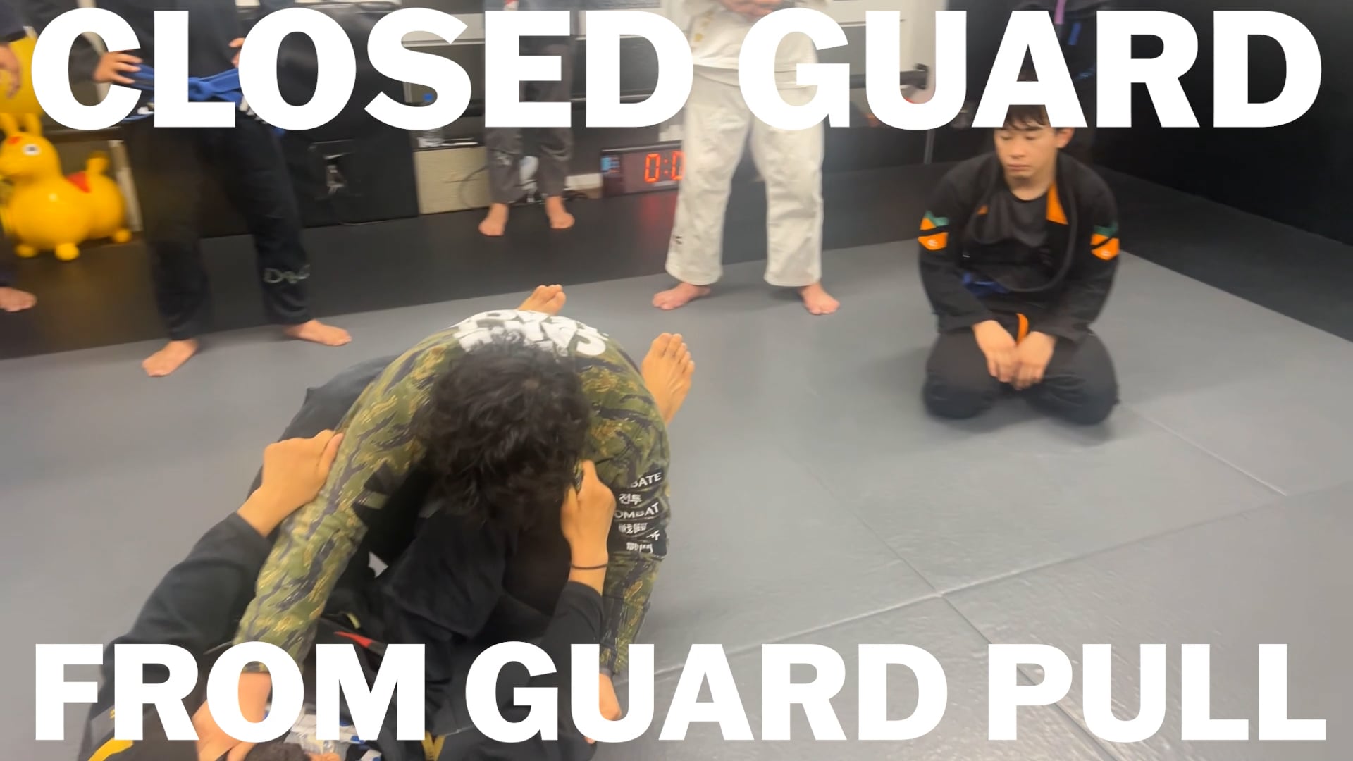 CLOSED GUARD FROM GUARD PULL/KENYA YAMANAKA