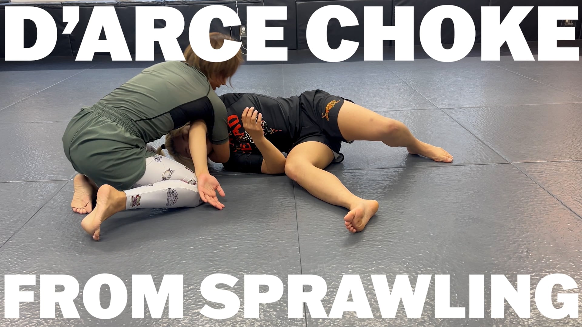 D'ARCE CHOKE FROM SPRAWLING PROMO/KANAE YAMADA